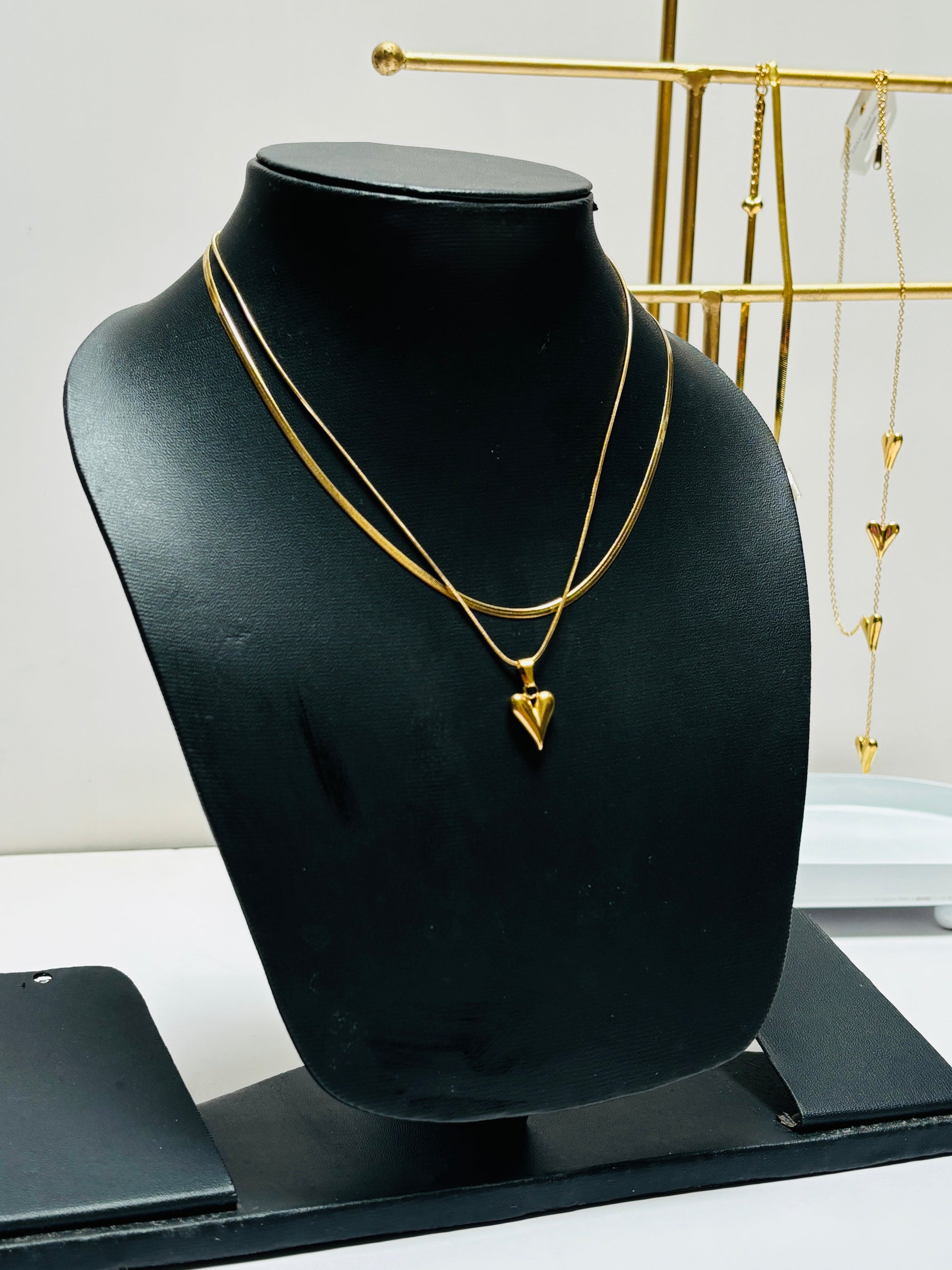 necklaces for women, gold necklaces, silver necklaces, choker necklace, layered necklace, kundan necklace, oxidised necklace, pearl necklace, long necklace, designer necklace, temple necklace, antique necklace, bridal necklace, fashion necklace, diamond necklace, mangalsutra necklace, necklace for girls, statement necklace, handmade necklace, traditional necklace, necklace online India, rose gold necklace, lightweight necklace, charm necklace, necklace set