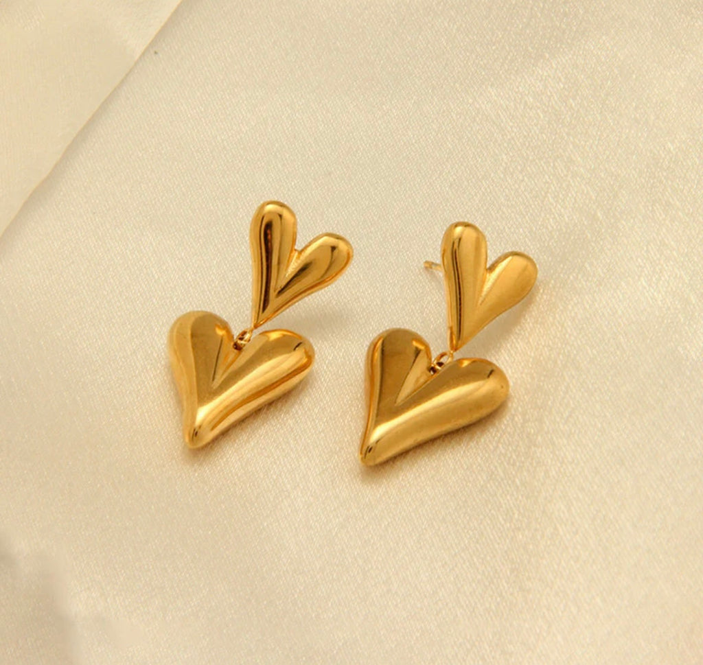 Drop heart ear rings