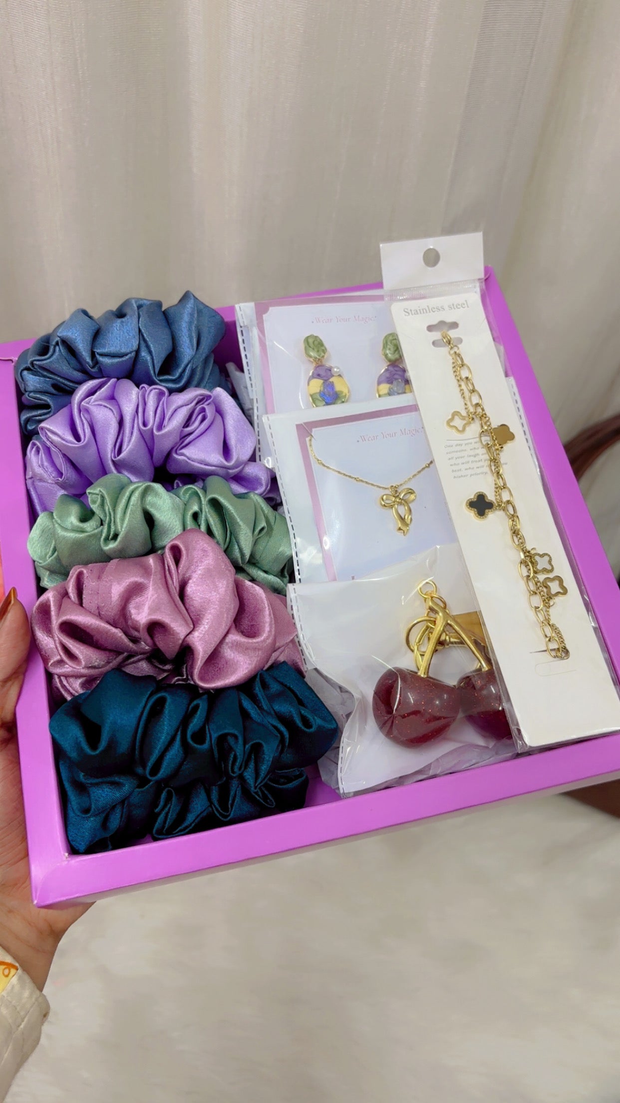 Love hamper