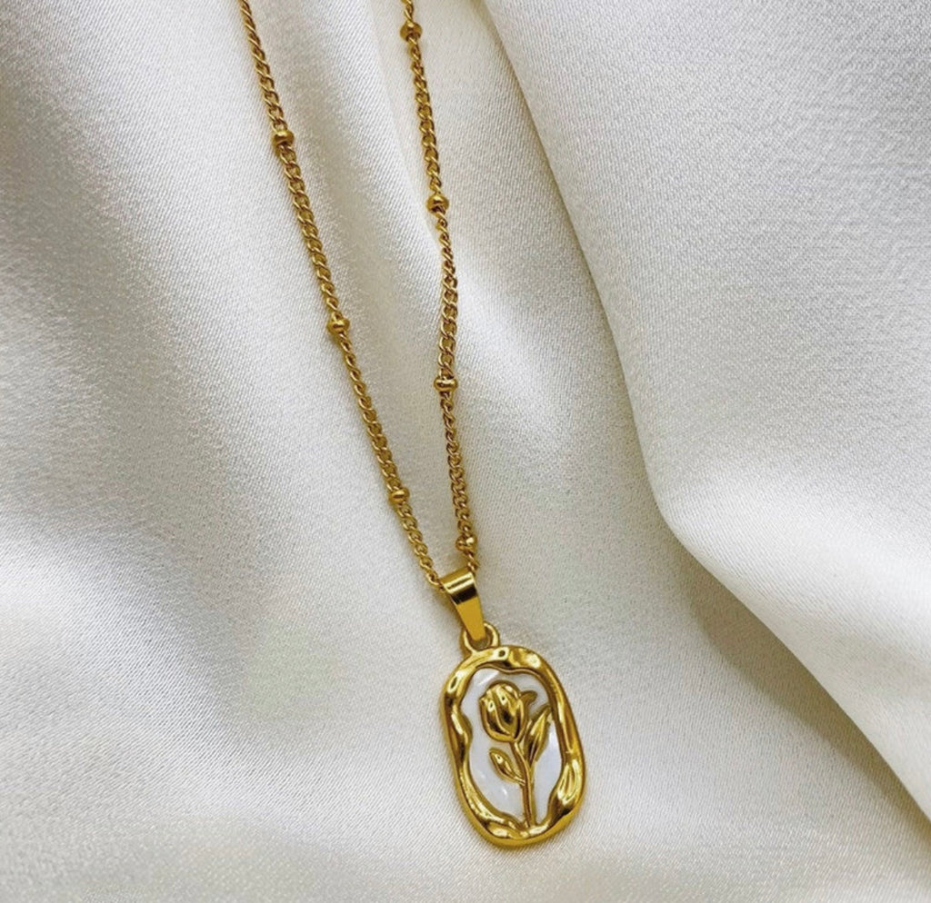 Rose necklace /pendant