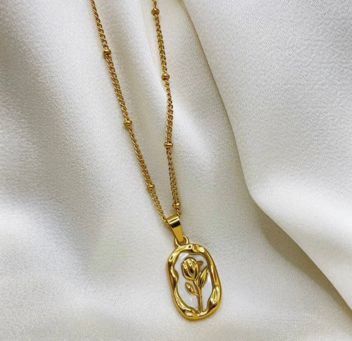 Rose necklace /pendant