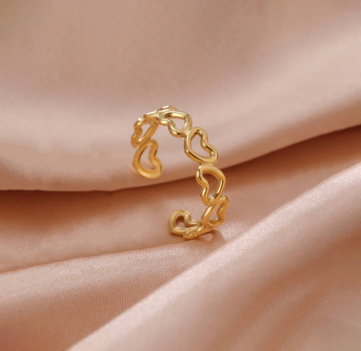 Heart ring
