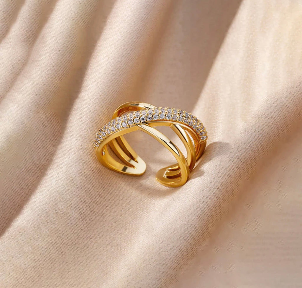 Golden ring anti tarnish