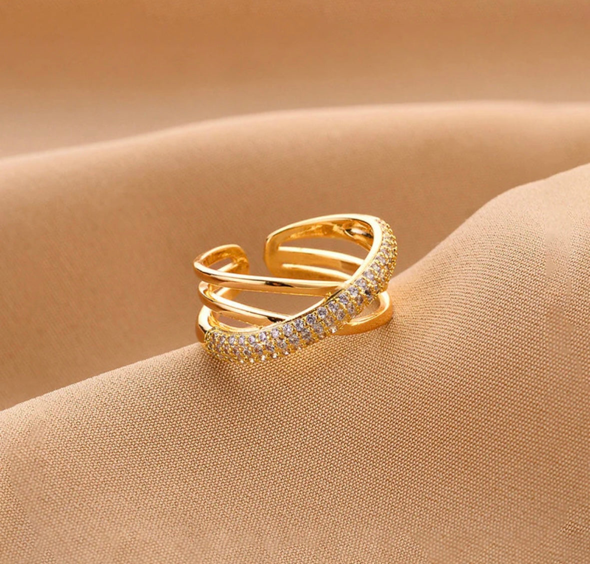 Golden ring anti tarnish