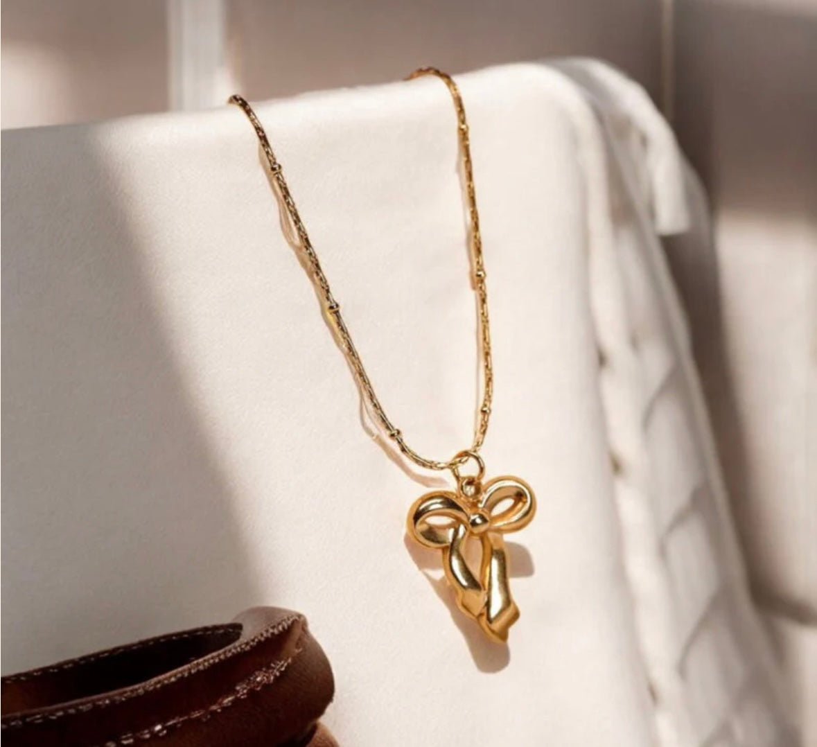 Bow Baby pendant