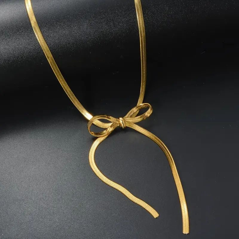 necklaces for women, gold necklaces, silver necklaces, choker necklace, layered necklace, kundan necklace, oxidised necklace, pearl necklace, long necklace, designer necklace, temple necklace, antique necklace, bridal necklace, fashion necklace, diamond necklace, mangalsutra necklace, necklace for girls, statement necklace, handmade necklace, traditional necklace, necklace online India, rose gold necklace, lightweight necklace, charm necklace, necklace set