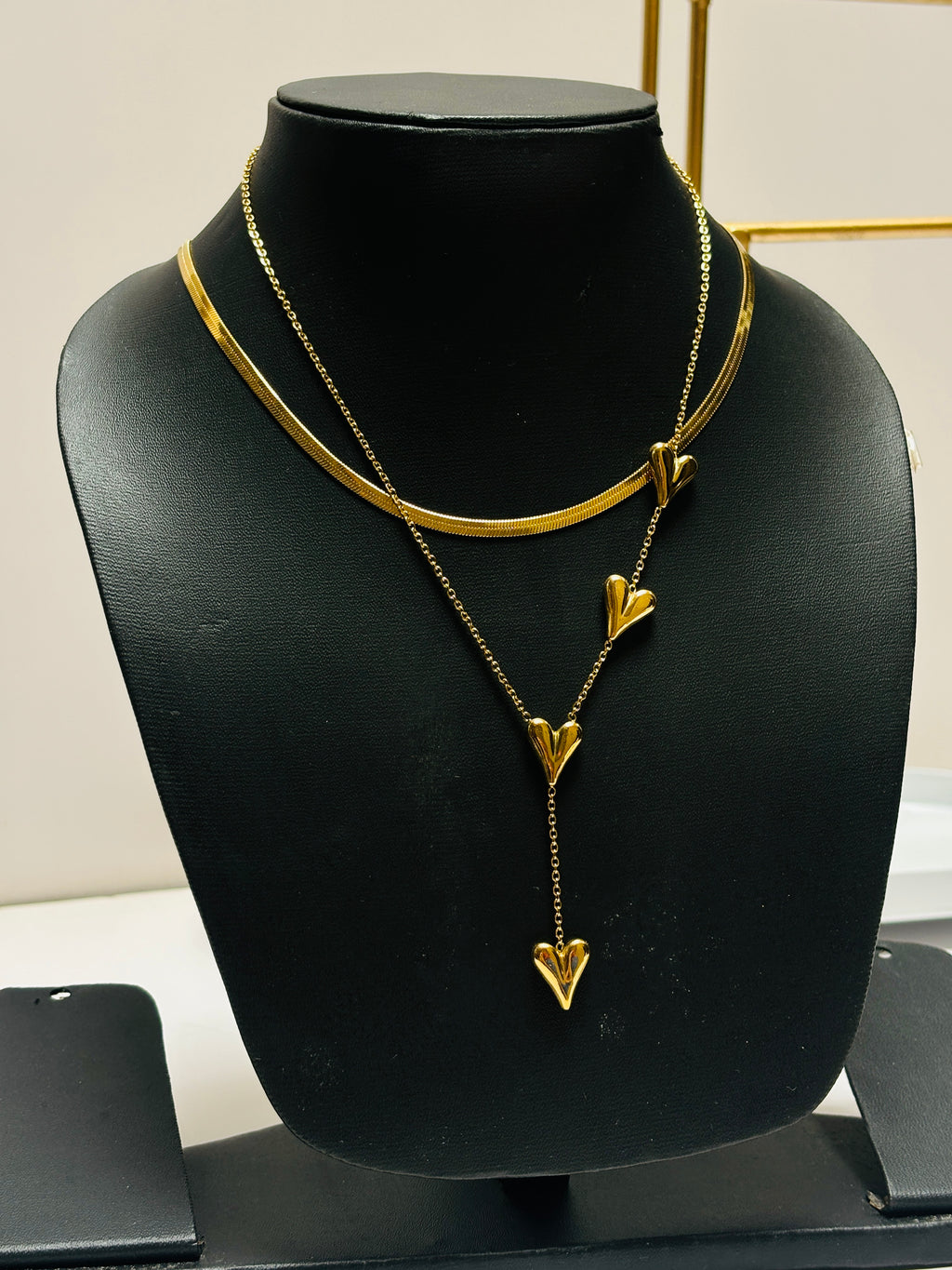 necklaces for women, gold necklaces, silver necklaces, choker necklace, layered necklace, kundan necklace, oxidised necklace, pearl necklace, long necklace, designer necklace, temple necklace, antique necklace, bridal necklace, fashion necklace, diamond necklace, mangalsutra necklace, necklace for girls, statement necklace, handmade necklace, traditional necklace, necklace online India, rose gold necklace, lightweight necklace, charm necklace, necklace set