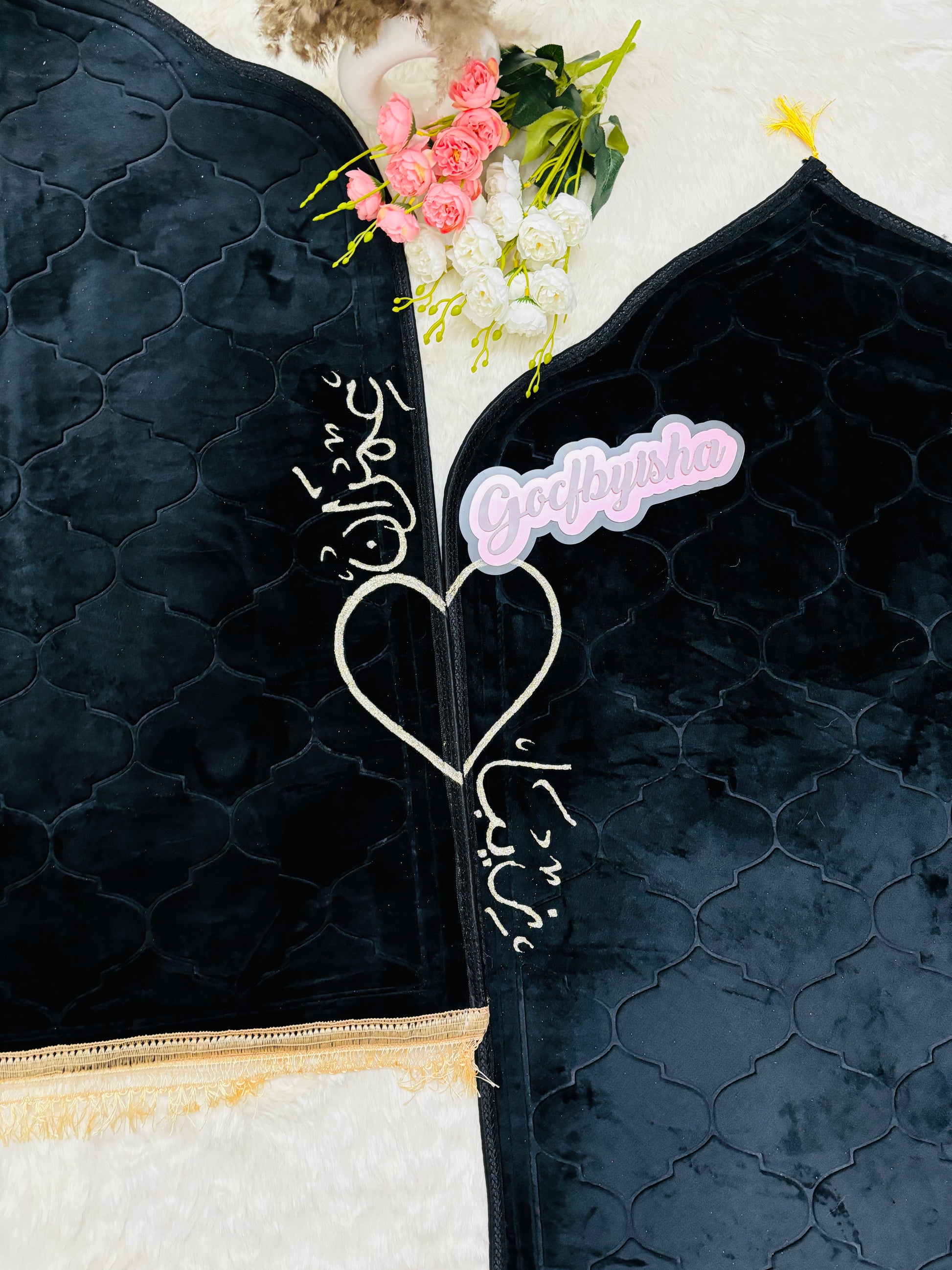 Couple prayer mat in black